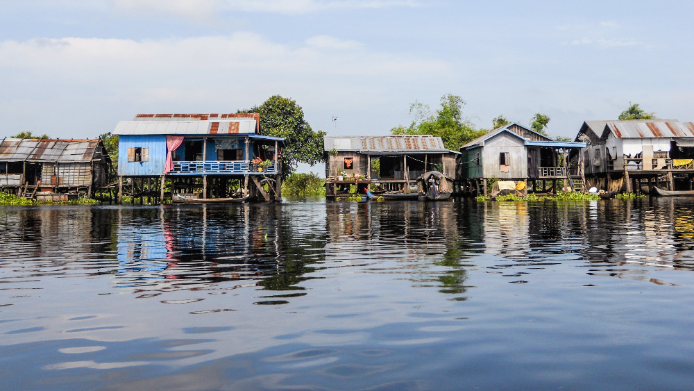 Stilt houses near the Prek Toak floating village, Sangker River, Cambodia. Photo credit: Dr Roberto Amato.